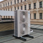Filharmonie Brno - Hitachi IVX Premium Special